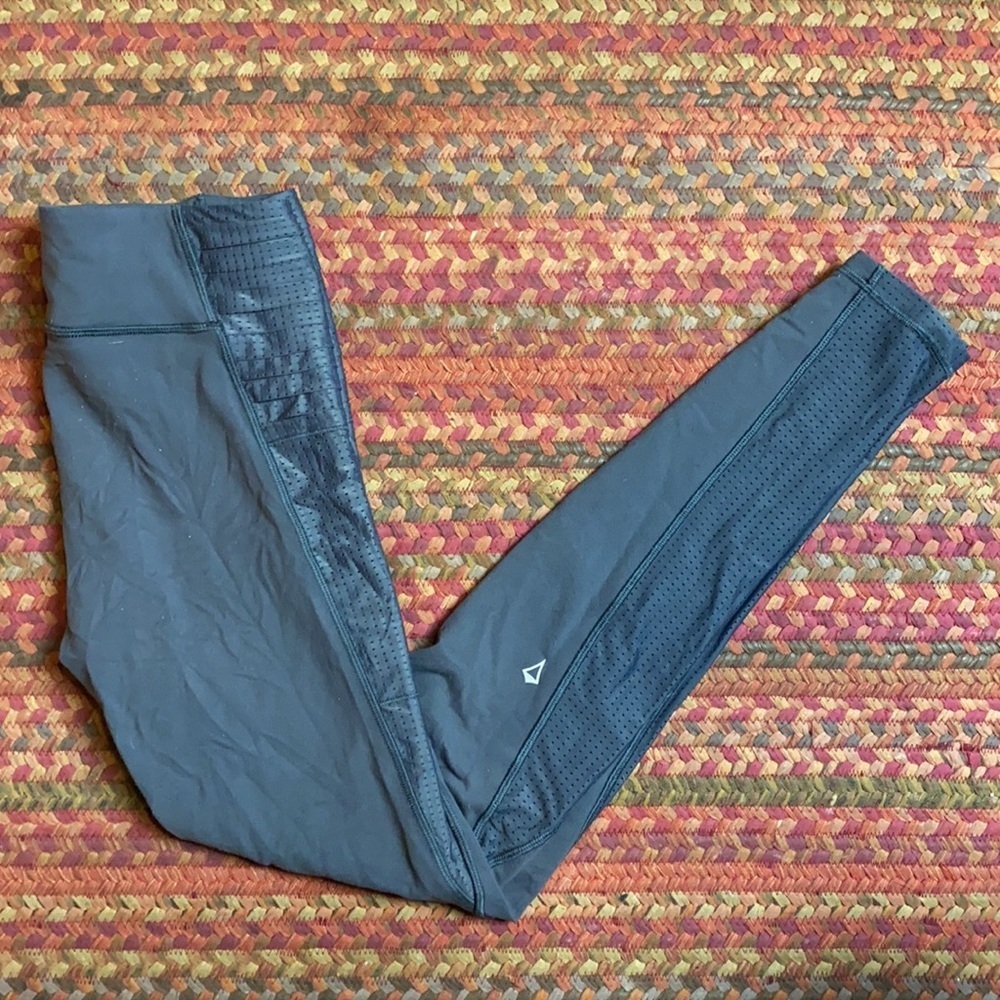 LULULEMON IVVIVA GREY MESH DETAIL POCKET LEGGINGS GIRLS WORK OUT